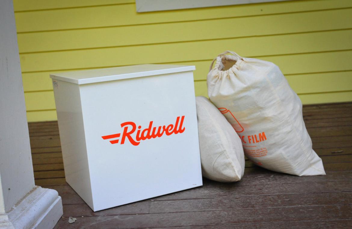 Ridwell Recycling Program_Sustainability_News & Articles_featured image