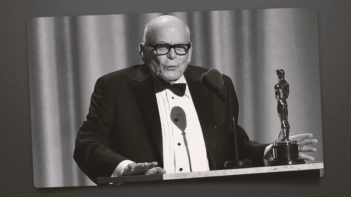 Marvin Levy receiving oscar